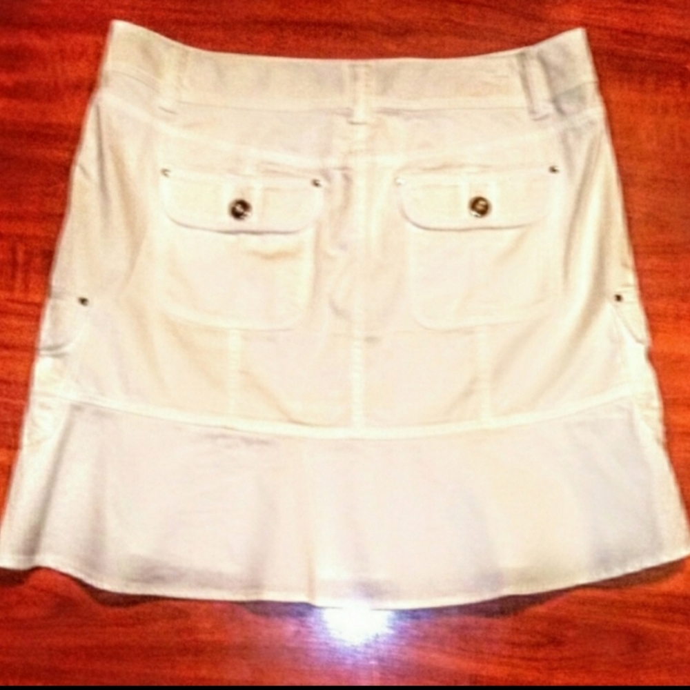 White House Black Market Skirt Size 8 Flounce - Picture 4 of 10